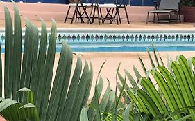Bed And Breakfast Hacienda Doña Carmen  3*